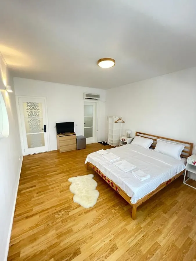 Biolocalia House Bucovina Apartment Balotesti