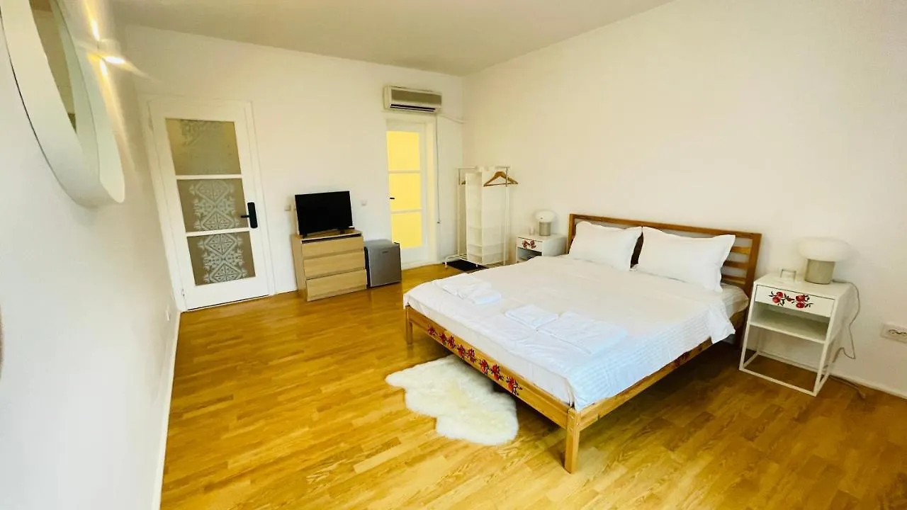 Biolocalia House Bucovina Apartment Balotesti